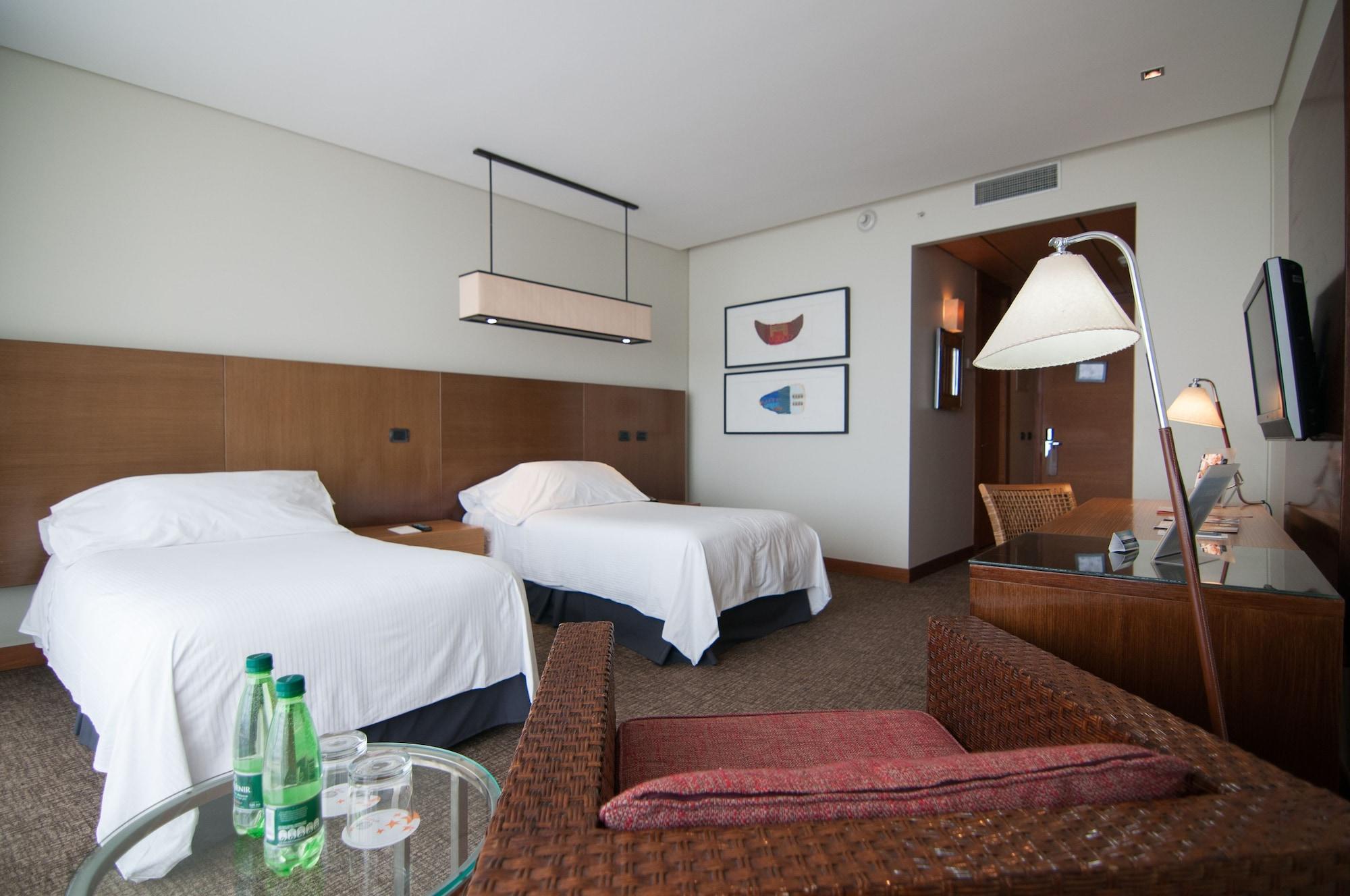 Enjoy Coquimbo Hotel Екстериор снимка A room at the hotel