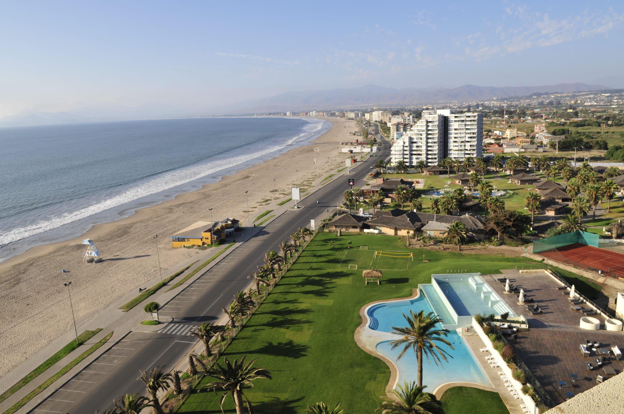 Enjoy Coquimbo Hotel Екстериор снимка Aerial view of the beach
