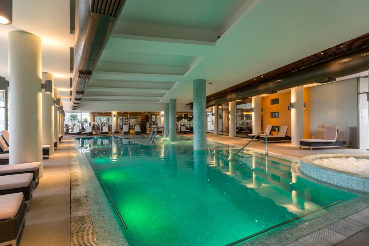 Enjoy Coquimbo Hotel Екстериор снимка The swimming pool at the hotel