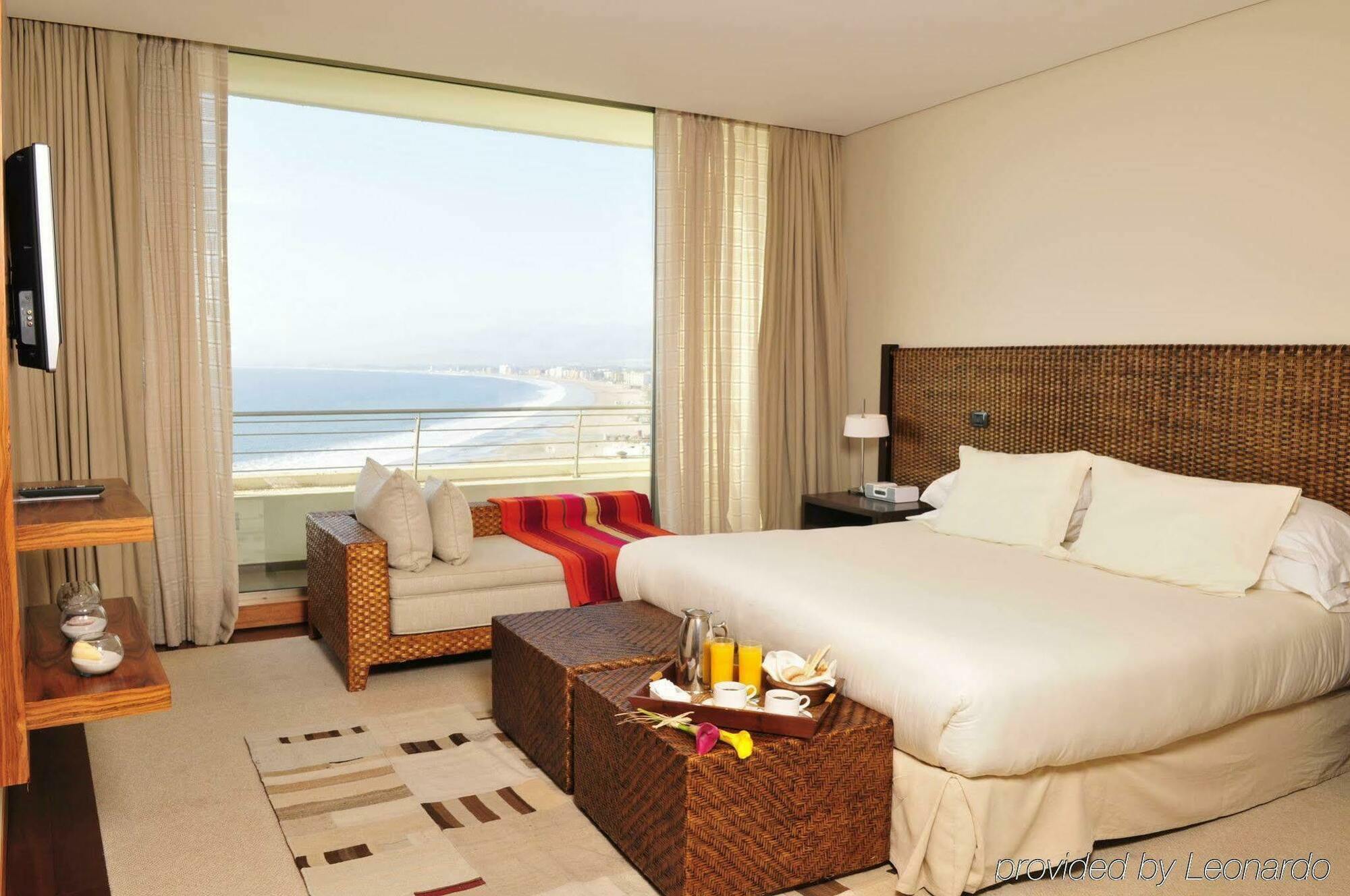 Enjoy Coquimbo Hotel Екстериор снимка A room at the Sheraton Lima Hotel